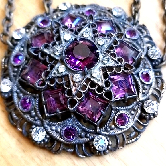 Vintage Antique 1920s Art Deco Gold Tone Brass Rhinestone Medallion Necklace - Picture 5 of 16